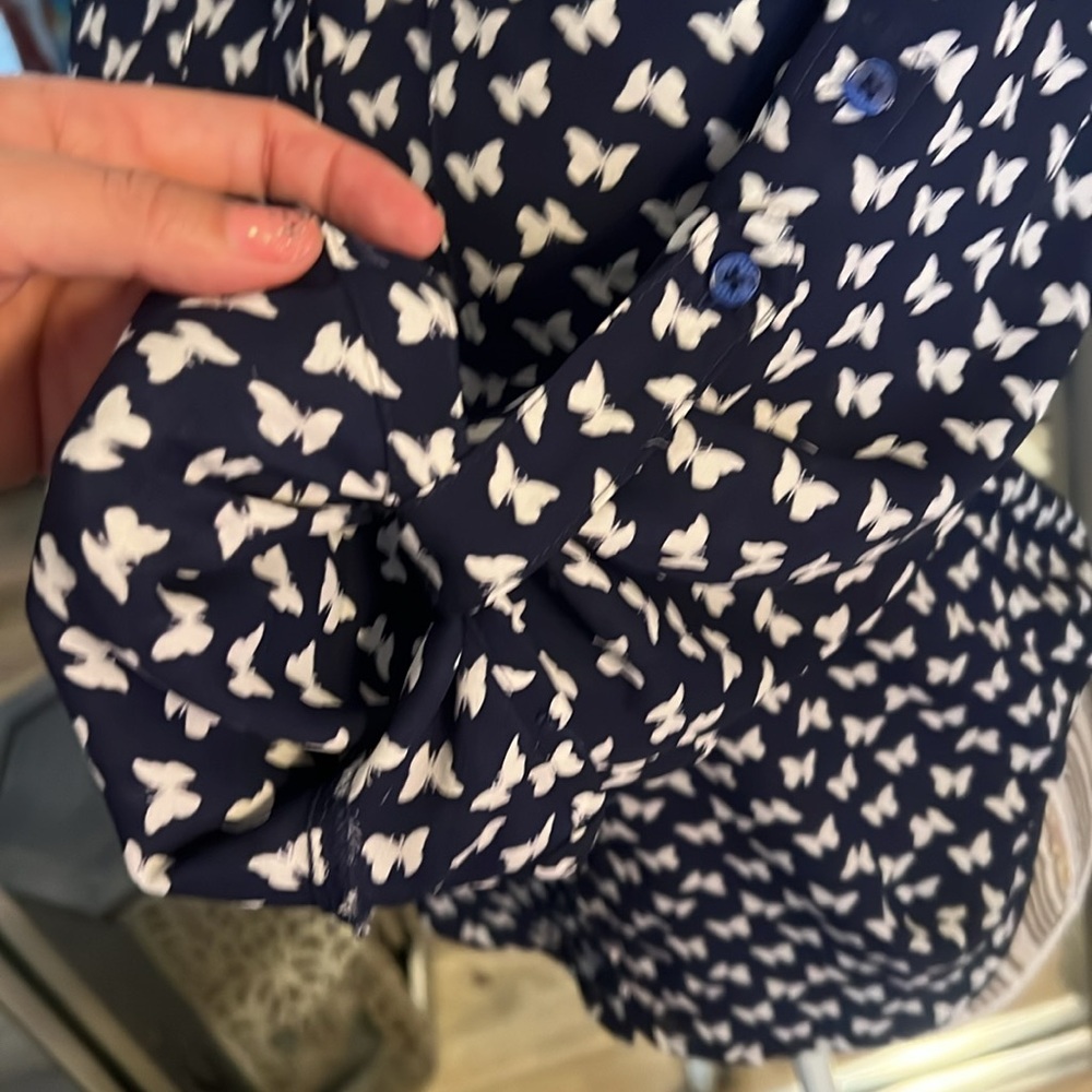 Express, the Portofino Shirt, XS, navy back with white butterflies - Picture 3 of 7